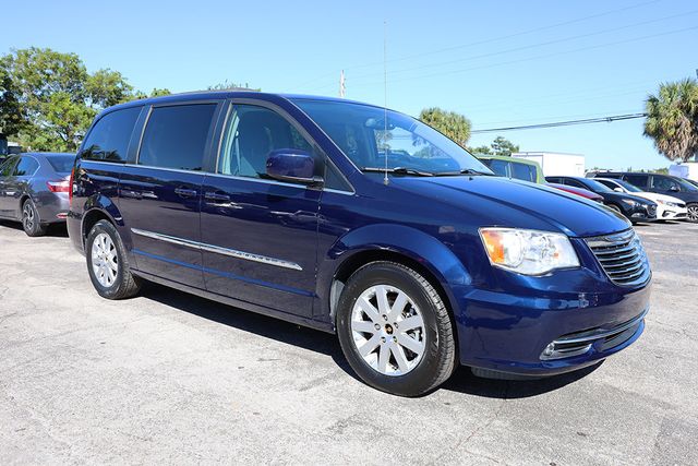 2016 CHRYSLER Town & Country 4dr Wagon Touring - 22939088 - 4