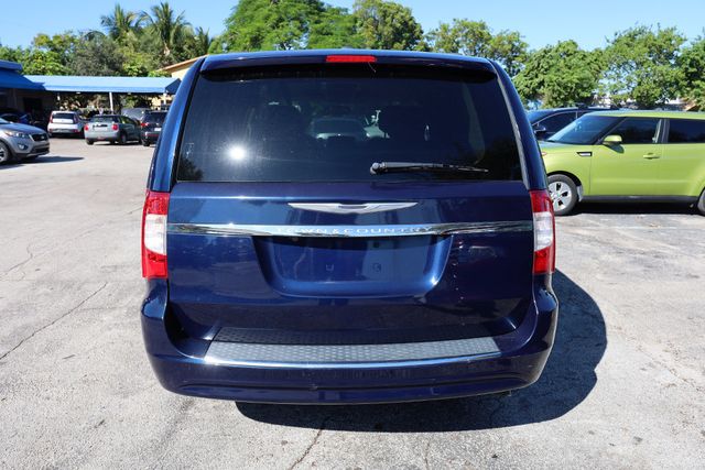 2016 CHRYSLER Town & Country 4dr Wagon Touring - 22939088 - 8