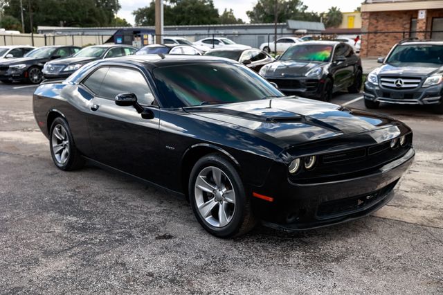 2016 Dodge Challenger 2dr Coupe R/T - 22935179 - 16