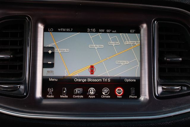 2016 Dodge Challenger 2dr Coupe R/T - 22935179 - 34