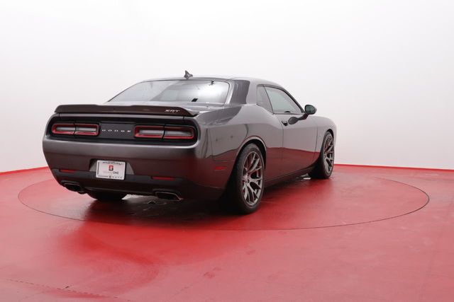 2016 Dodge Challenger 2dr Coupe SRT 392 - 20661803 - 4