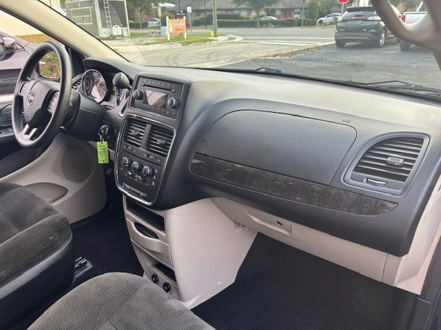 2016 Dodge Grand Caravan 4dr Wagon SE - 22932729 - 5