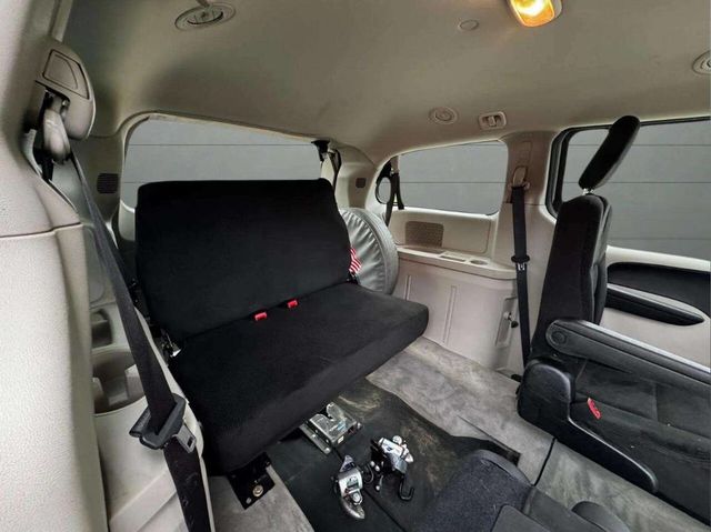 2016 Dodge Grand Caravan SXT 4dr Mini Van - 22936429 - 14