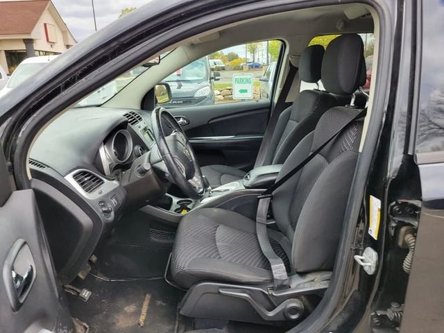 2016 Dodge Journey SXT Sport Utility 4D - 22937803 - 1