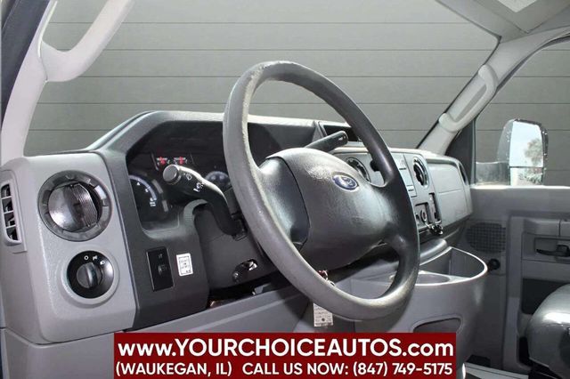 2016 Ford Econoline Commercial Cutaway E 350 SD 2dr 176 in. WB DRW Cutaway Chassis - 22914812 - 19