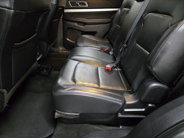 2016 Ford Explorer FWD 4dr XLT - 22903995 - 8