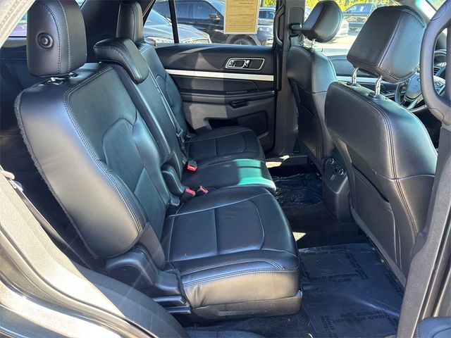 2016 Ford Explorer FWD 4dr XLT - 22932366 - 14