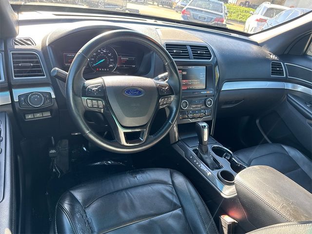 2016 Ford Explorer FWD 4dr XLT - 22932366 - 21