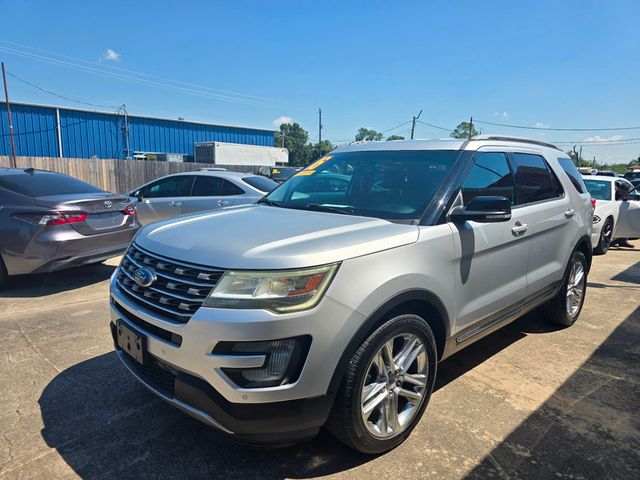2016 Ford Explorer FWD 4dr XLT - 22911913 - 1
