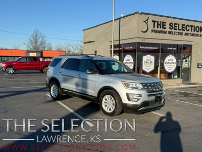 2016 Ford Explorer XLT's photo