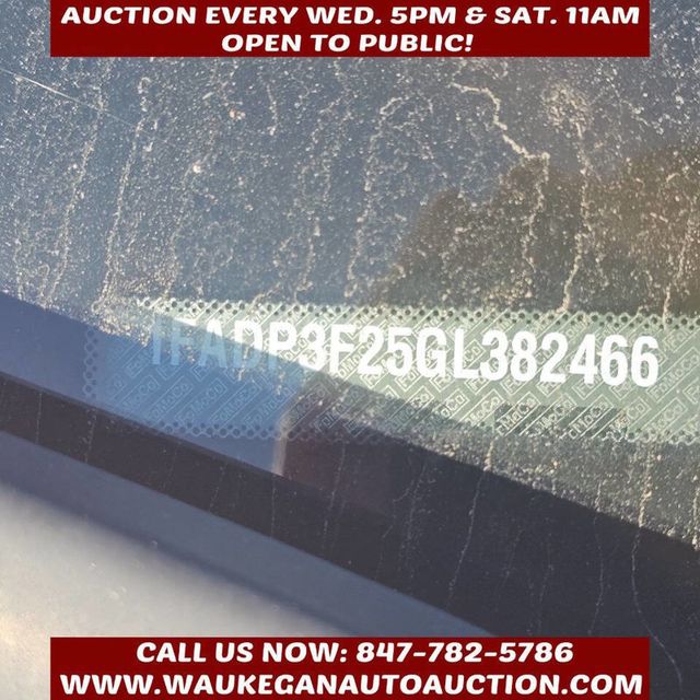 2016 Ford Focus 4dr Sedan SE - 22939826 - 9