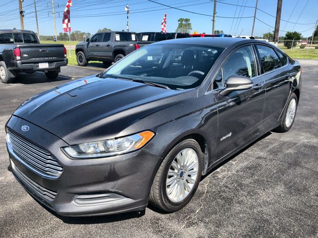 2016 Ford Fusion Hybrid SE