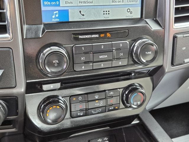 2016 Ford F-150 2WD SuperCrew 145" XLT - 22933916 - 19