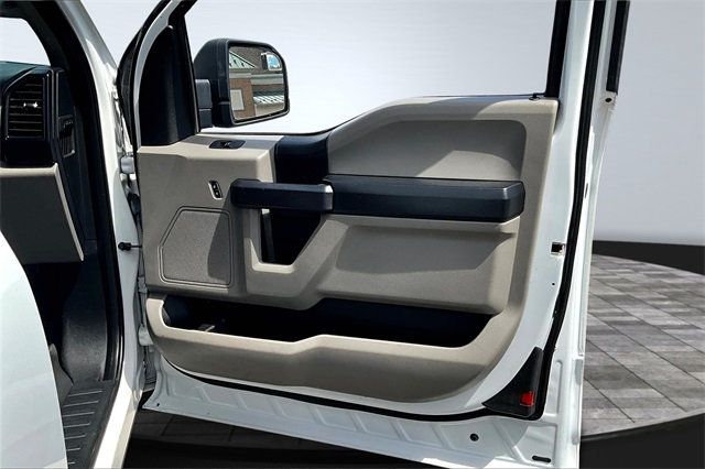 2016 Ford F-150 4WD SuperCab 145" XL - 22876832 - 10