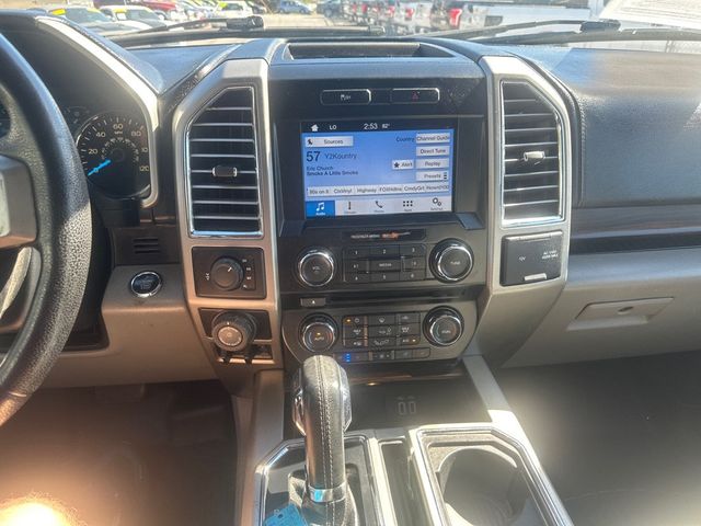 2016 Ford F-150 LARIAT - 22936578 - 9