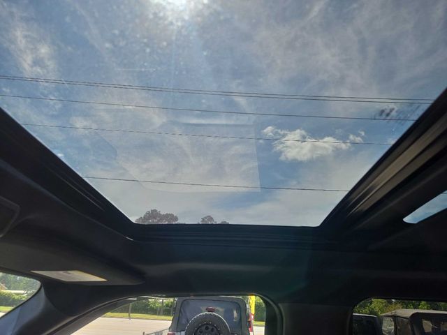 2016 Ford F-150 SUPERCREW - 22913827 - 19