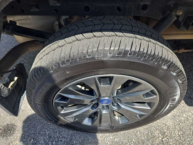 2016 Ford F-150 SUPERCREW - 22913827 - 25