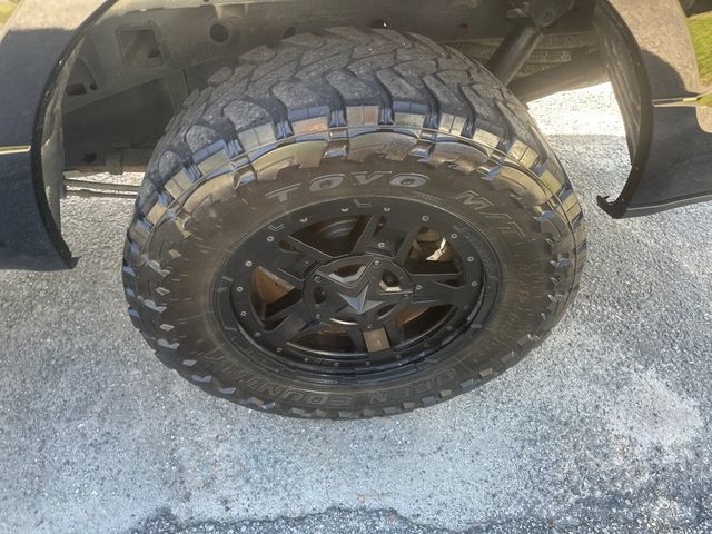 2016 Ford F-150 SUPERCREW - 22933671 - 19