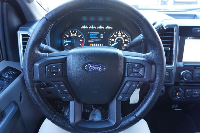 2016 Ford F-150 XLT, PREMIUM WHEELS, RUNNING BOARDS, TOWING PACKAGE, BED LINER - 22936718 - 25