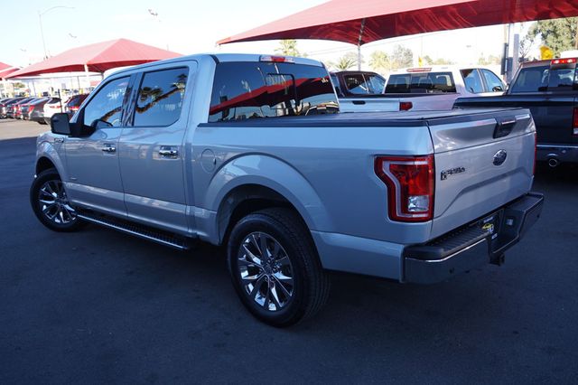 2016 Ford F-150 XLT, PREMIUM WHEELS, RUNNING BOARDS, TOWING PACKAGE, BED LINER - 22936718 - 3