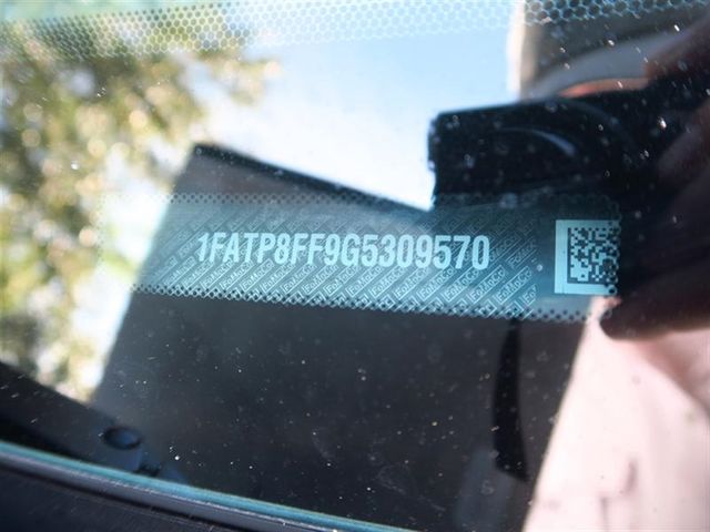 2016 Ford Mustang 2dr Convertible GT Premium - 17081832 - 4