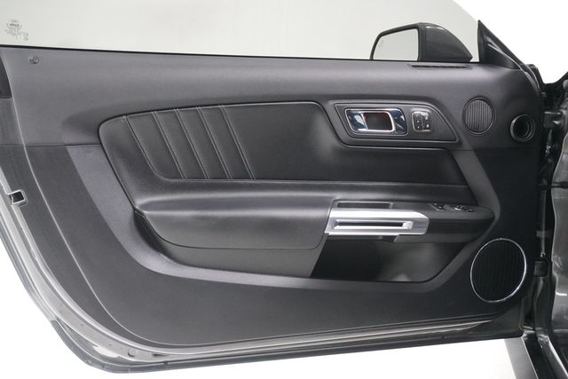 2016 Ford Mustang 2dr Fastback GT - 22875285 - 11