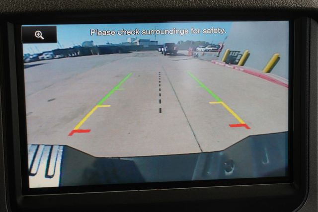 2016 Ford Super Duty F-250 SRW  - 22917359 - 23