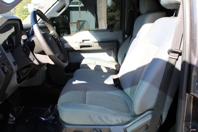 2016 Ford Super Duty F-250 SRW 4WD Crew Cab 156" XLT - 22936190 - 13