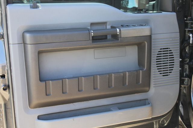 2016 Ford Super Duty F-250 SRW 4WD Crew Cab 156" XLT - 22936190 - 19