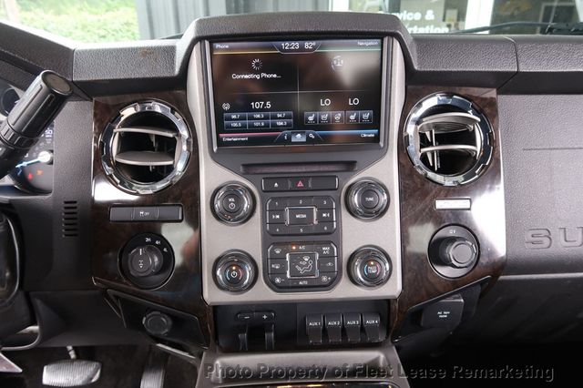 2016 Ford Super Duty F-350 SRW F350SD 4WD Crew Cab SWB Platinum  - 22904810 - 30