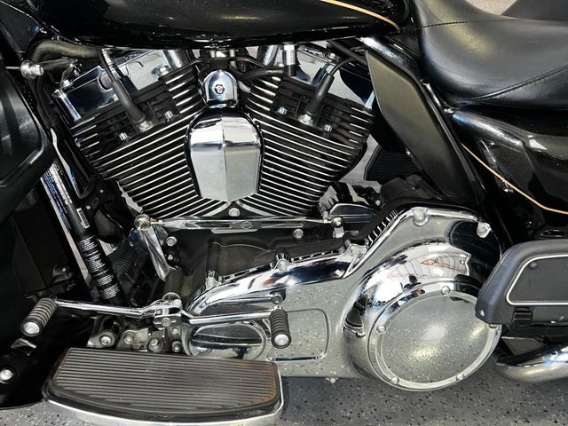 2016 Harley-Davidson FLHTK Electra Glide Ultra Limited SUPER CLEAN! - 22842959 - 12