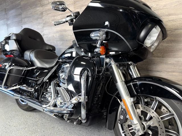 2016 Harley-Davidson FLTRU Road Glide Ultra One Owner! - 22934887 - 1
