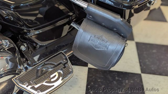 2016 Harley-Davidson Road Glide Ultra FLTRU - 22059418 - 11