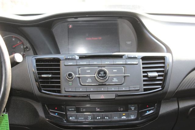 2016 Honda Accord Sedan 4dr I4 CVT Sport - 22916436 - 19