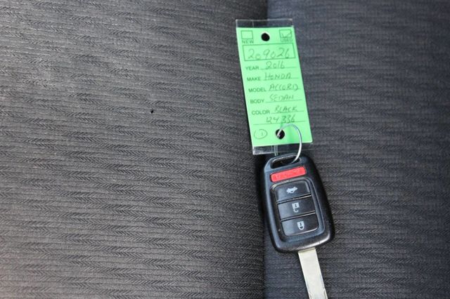 2016 Honda Accord Sedan 4dr I4 CVT Sport - 22916436 - 24