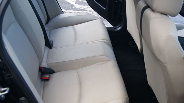 2016 Honda Civic Sedan 4 NEW TIRES ,JUST SERVICED , VERY CLEAN INSIDE AND OUT  - 22925475 - 33