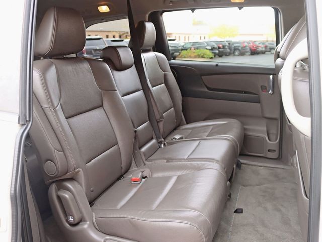 2016 Honda Odyssey 5dr EX-L w/RES - 22933835 - 23