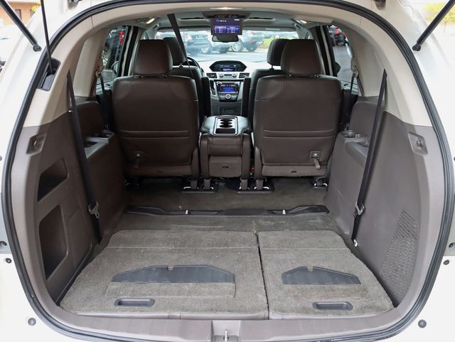 2016 Honda Odyssey 5dr EX-L w/RES - 22933835 - 30