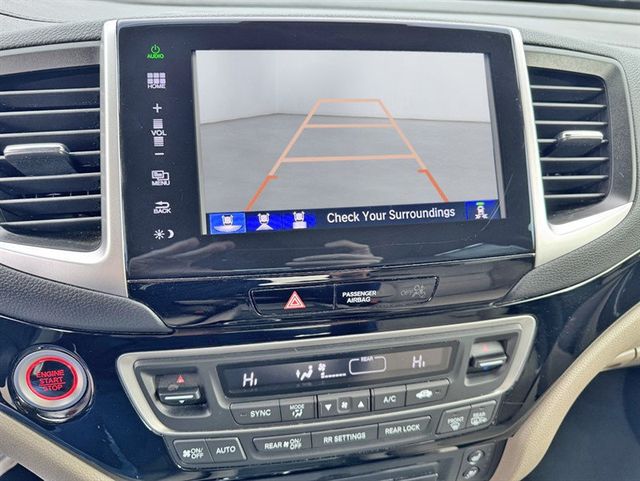 2016 Honda Pilot AWD 4dr Elite w/RES & Navi - 22936139 - 17