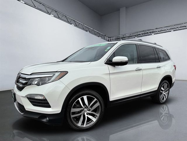 2016 Honda Pilot AWD 4dr Elite w/RES & Navi - 22936139 - 29