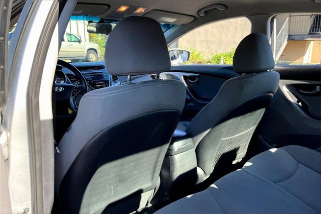 2016 Hyundai Elantra 4dr Sedan Automatic SE - 22940346 - 17