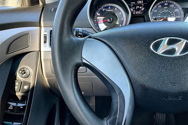 2016 Hyundai Elantra 4dr Sedan Automatic SE - 22940346 - 20