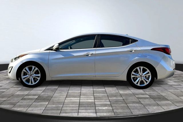 2016 Hyundai Elantra SE Sedan 4D - 22904546 - 3