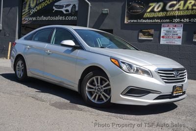 2016 Hyundai Sonata - 5NPE24AF6GH419526