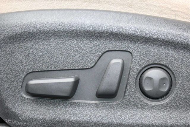 2016 Hyundai Tucson Sport AWD 4dr SUV - 22930545 - 11