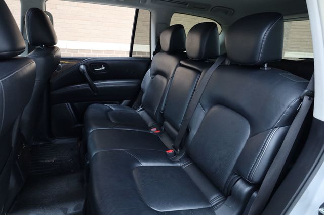 2016 INFINITI QX80 4WD 4dr - 22920306 - 13