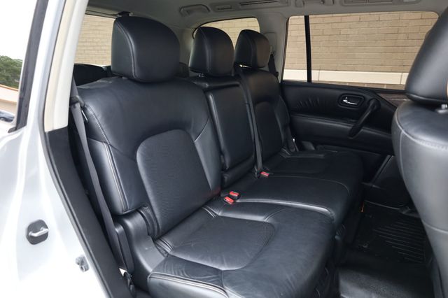 2016 INFINITI QX80 4WD 4dr - 22920306 - 19