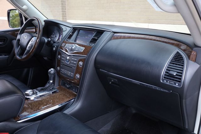 2016 INFINITI QX80 4WD 4dr - 22920306 - 29