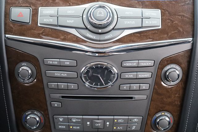 2016 INFINITI QX80 4WD 4dr - 22920306 - 33