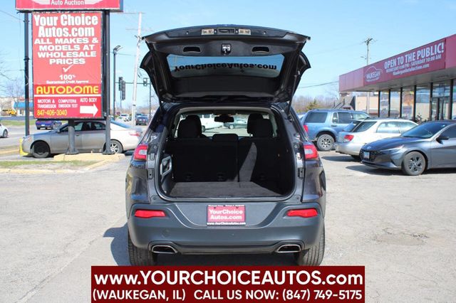 2016 Jeep Cherokee Latitude 4x4 4dr SUV - 22824253 - 14